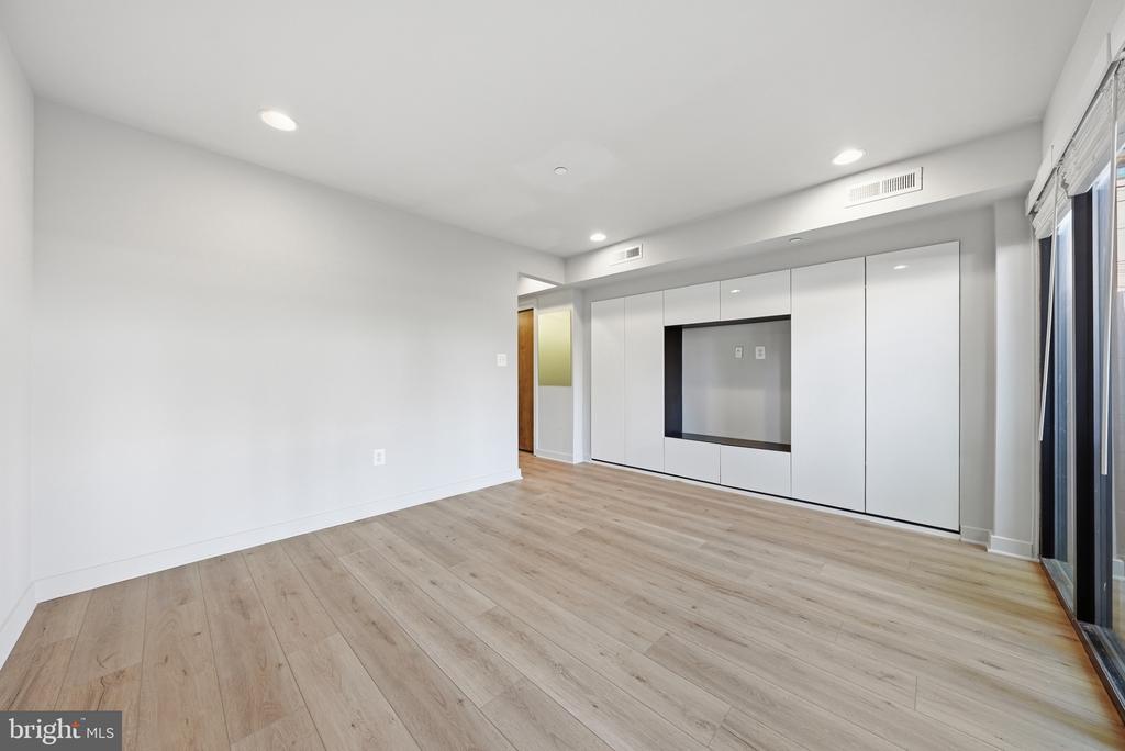 1341 IRVING STREET NW Unit: A