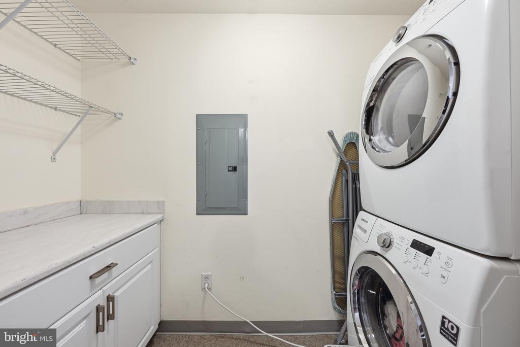 910 M STREET NW Unit: 329
