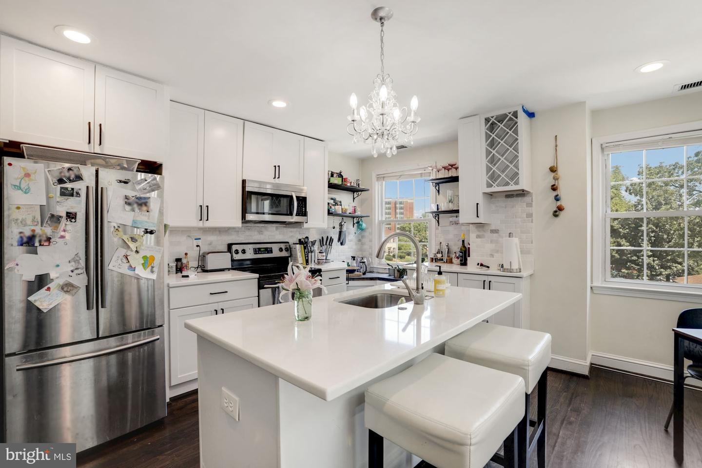 2226 Washington Ave #W-201