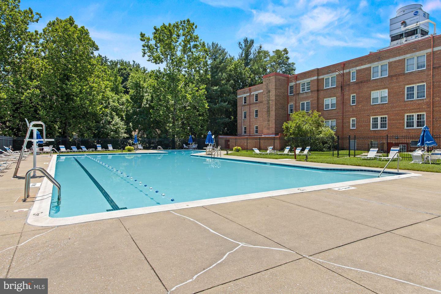 2226 Washington Ave #W-201