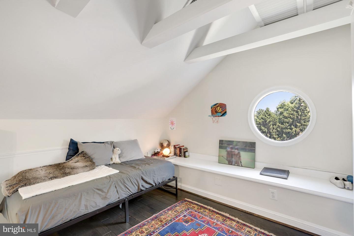 2226 Washington Ave #W-201