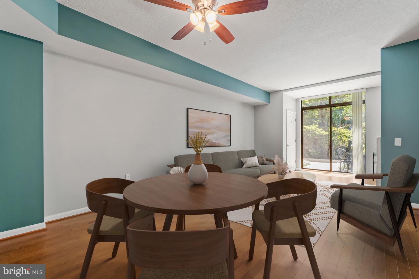 1021 N Garfield St #B28