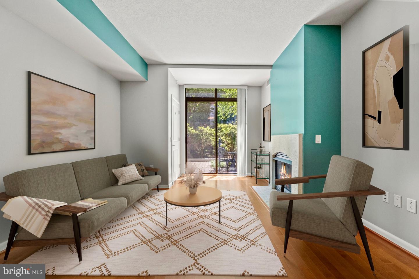 1021 N Garfield St #B28