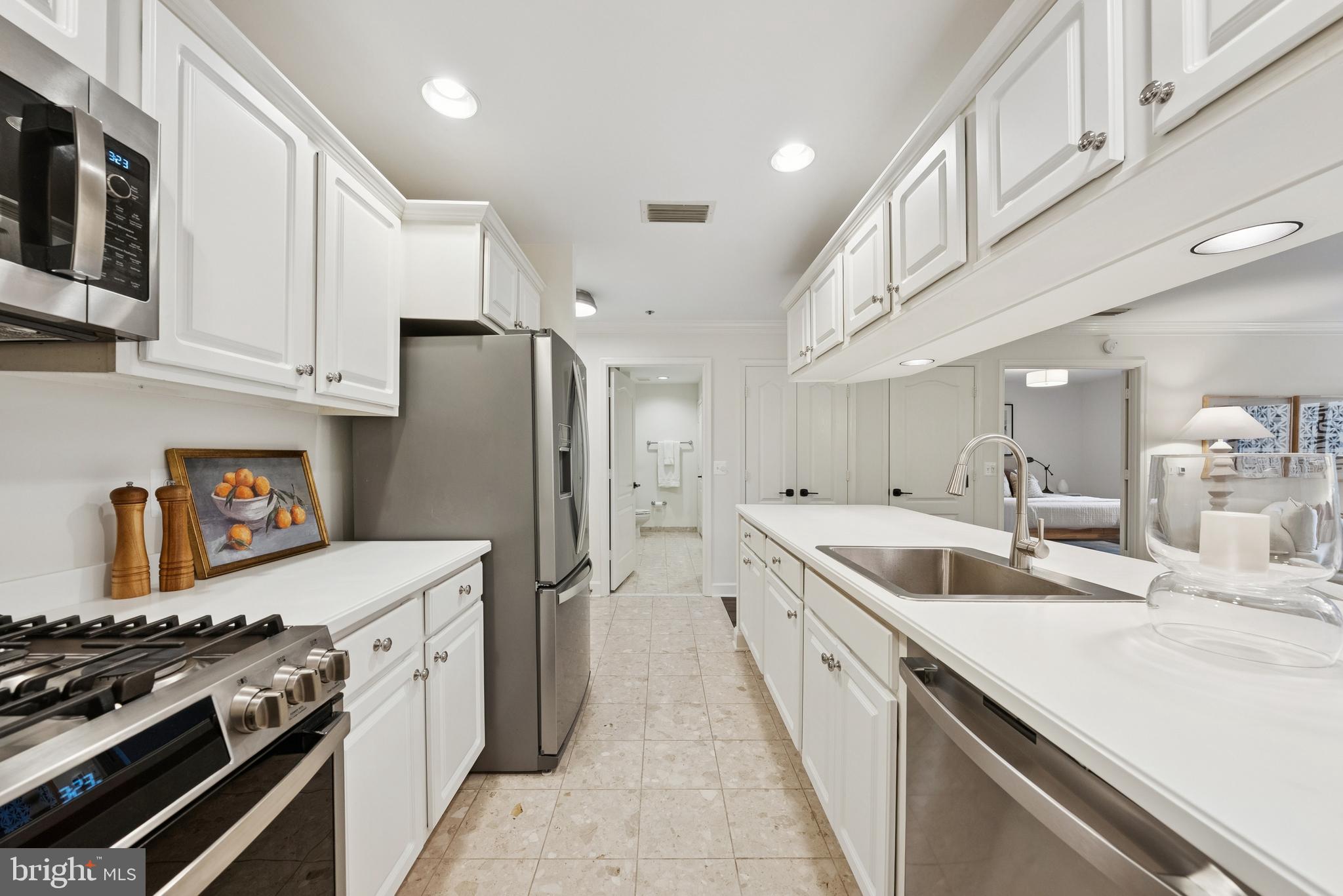 1050 N STUART STREET 229