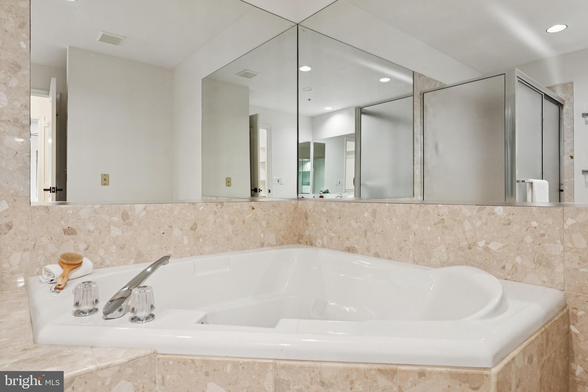 1050 N STUART STREET 229