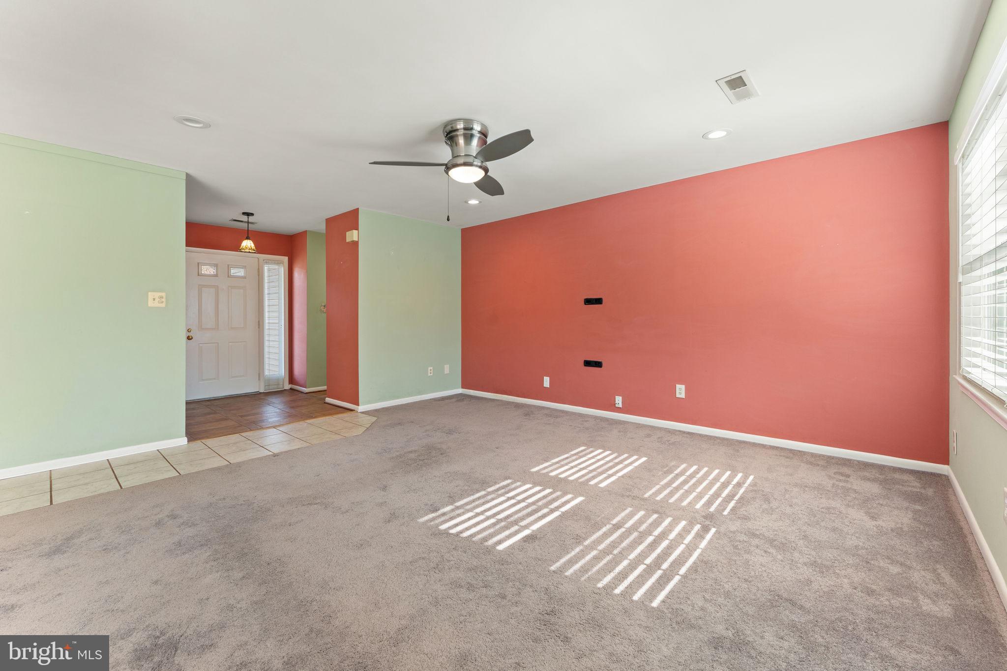 7168 King William St