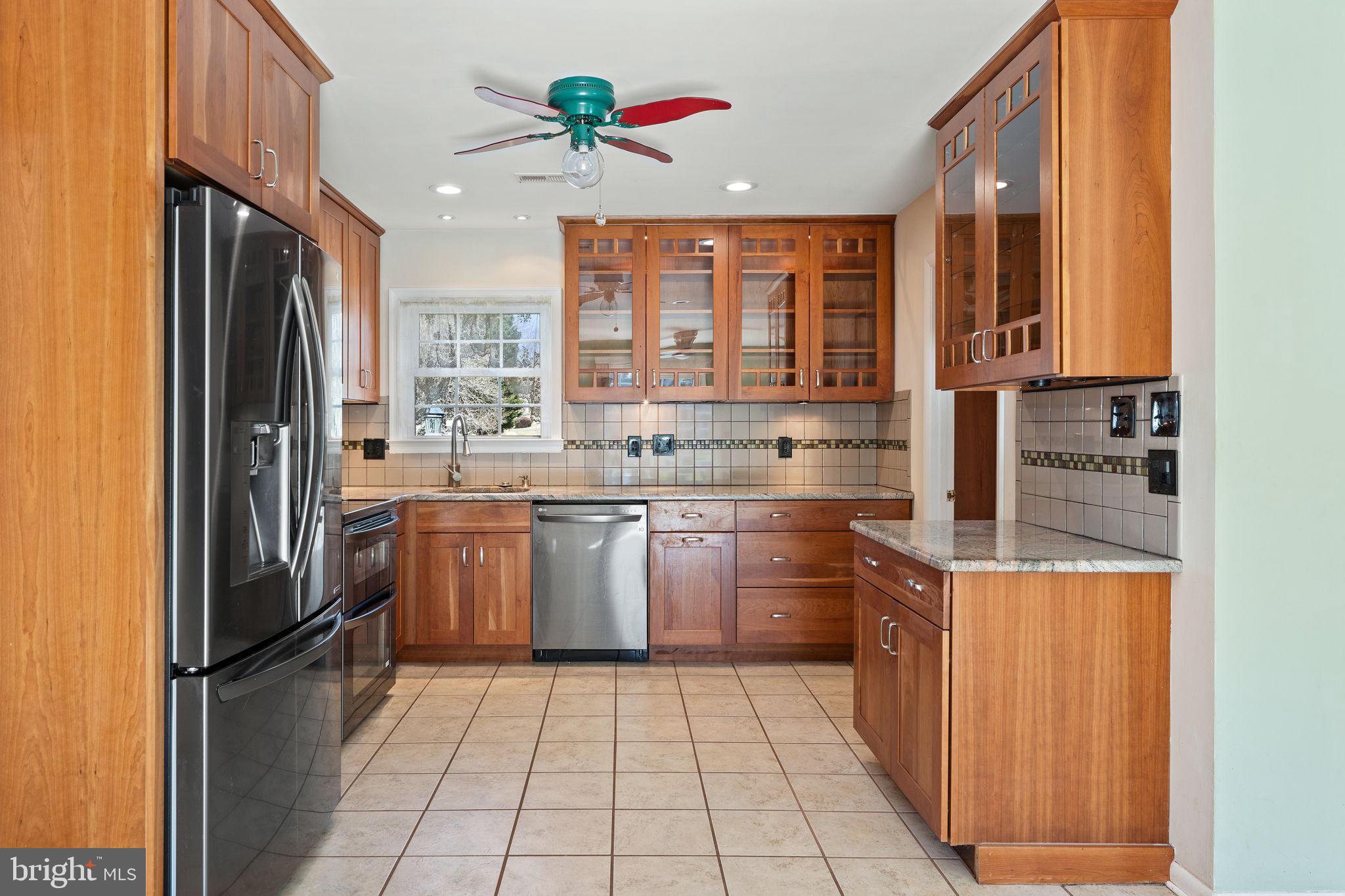 7168 King William St