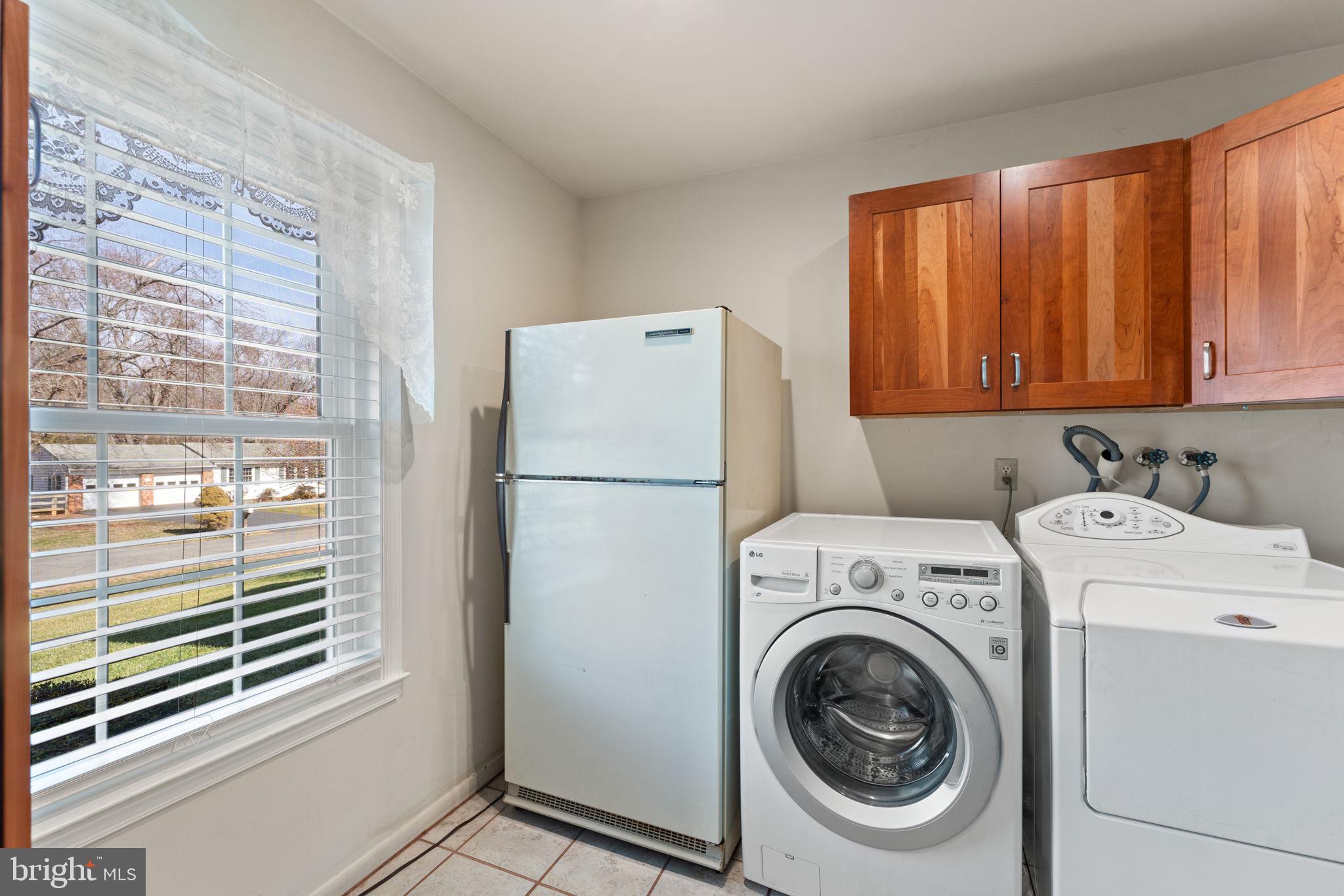 7168 King William St