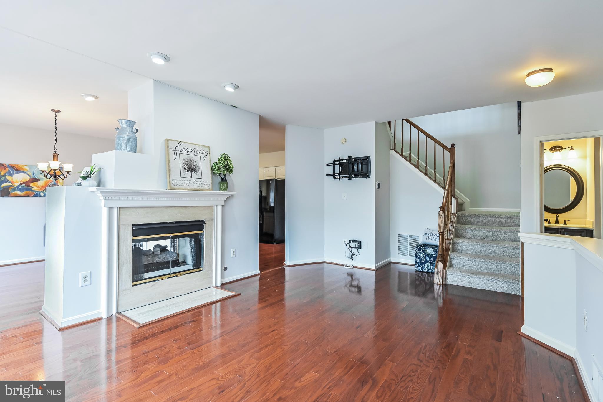 14407 Fallscliff Ln #19