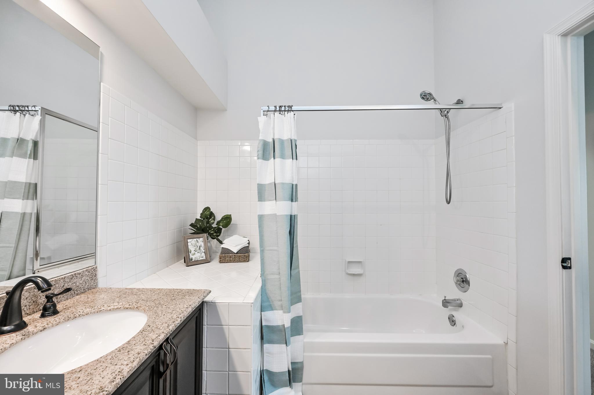 14407 Fallscliff Ln #19