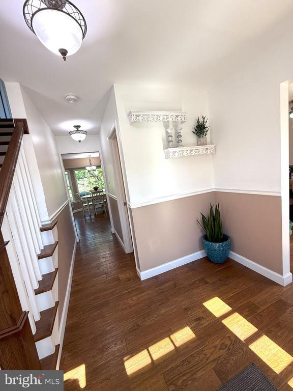 1406 Valebrook Ln