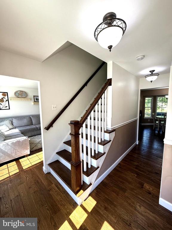 1406 Valebrook Ln