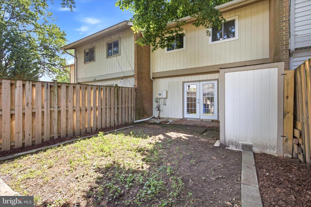 1105 FRESHRAIN COURT