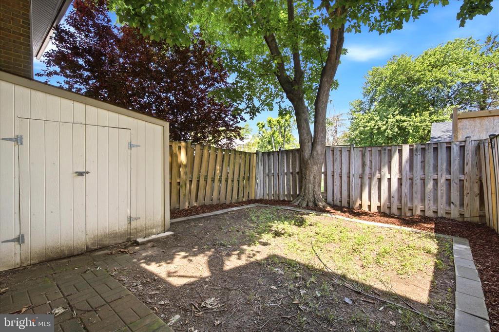 1105 FRESHRAIN COURT