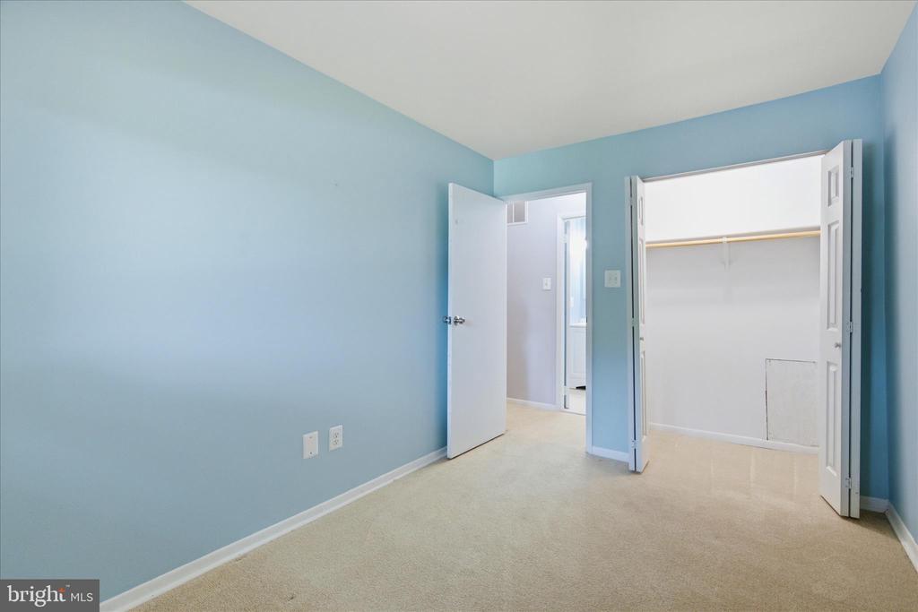 1105 FRESHRAIN COURT
