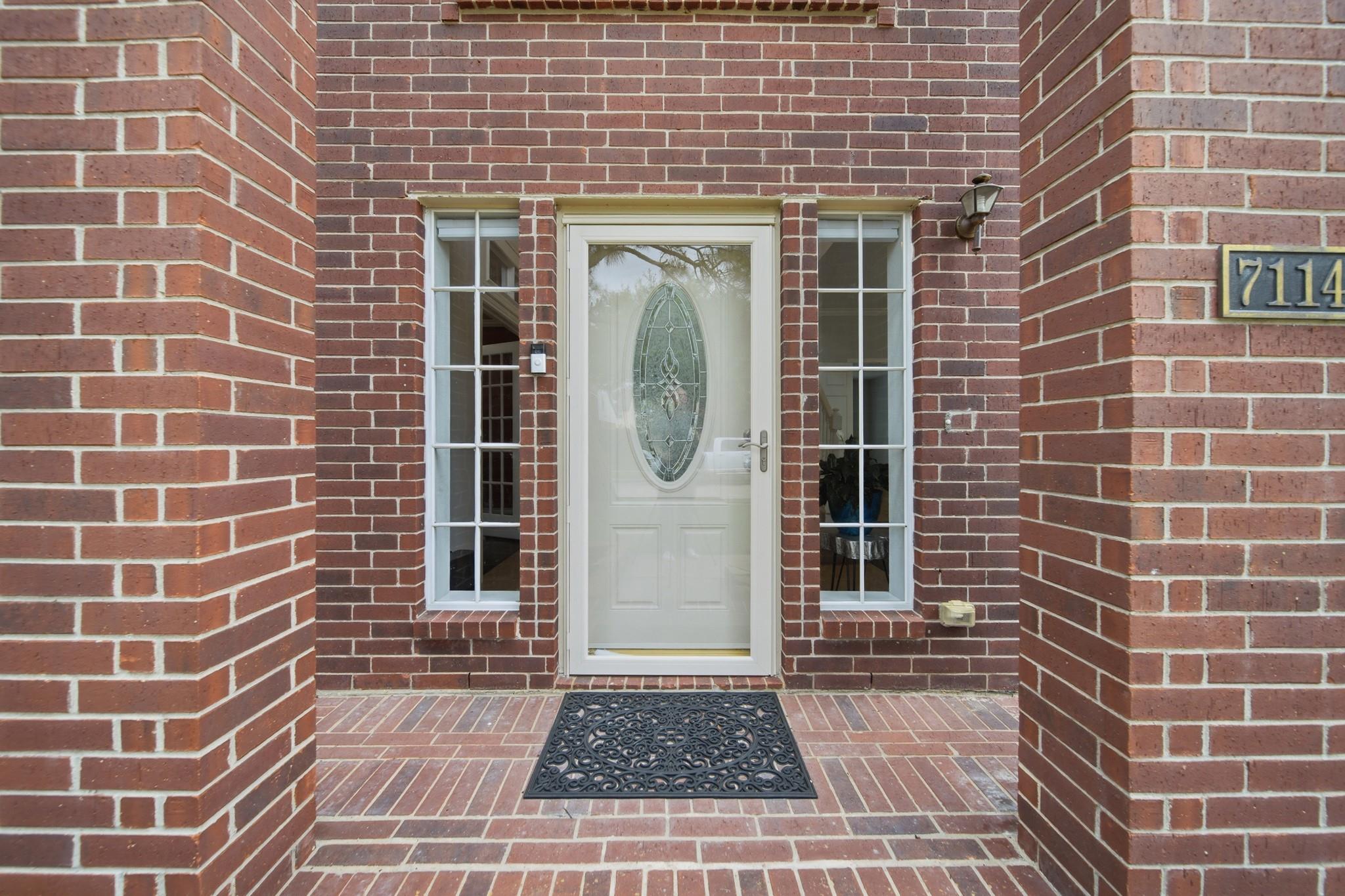 7114 Trimstone Drive