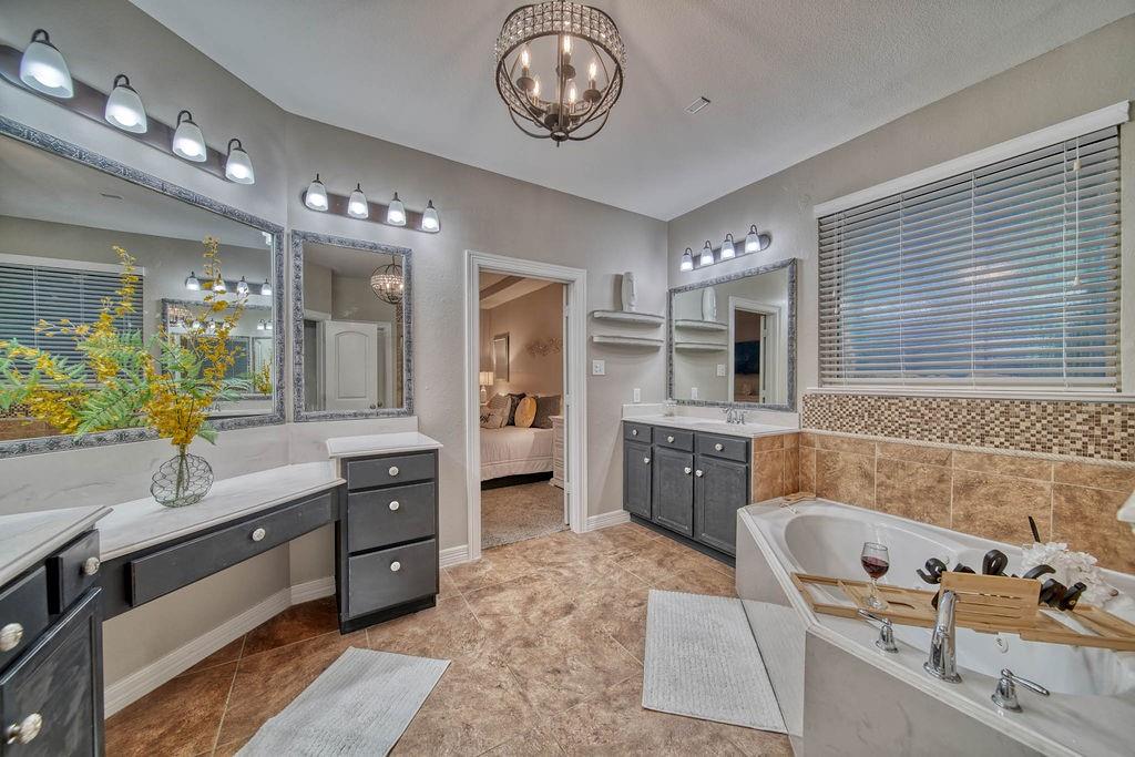 2420 Malaga Lane