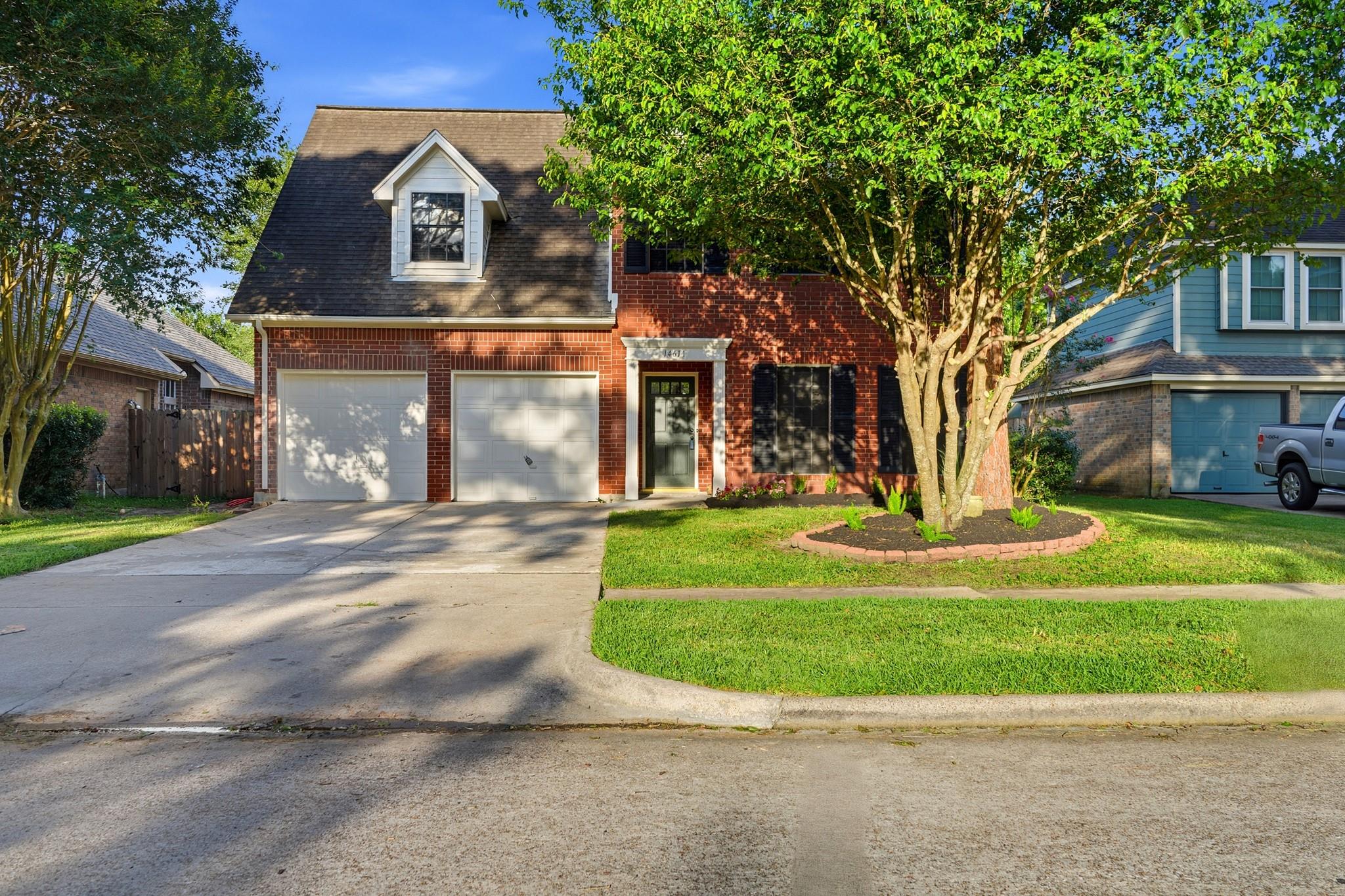 14611 Oak Chase Drive