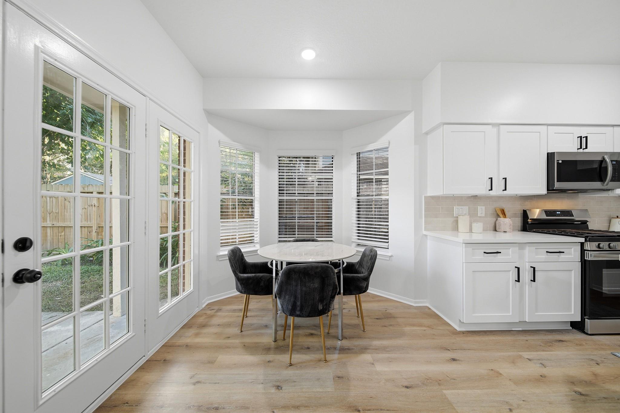 14611 Oak Chase Drive