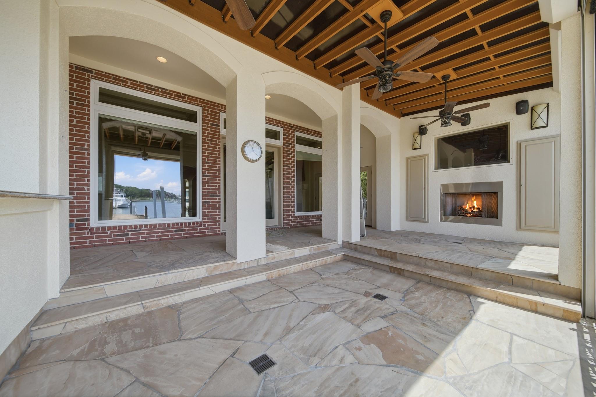 1403 Oceanside Lane