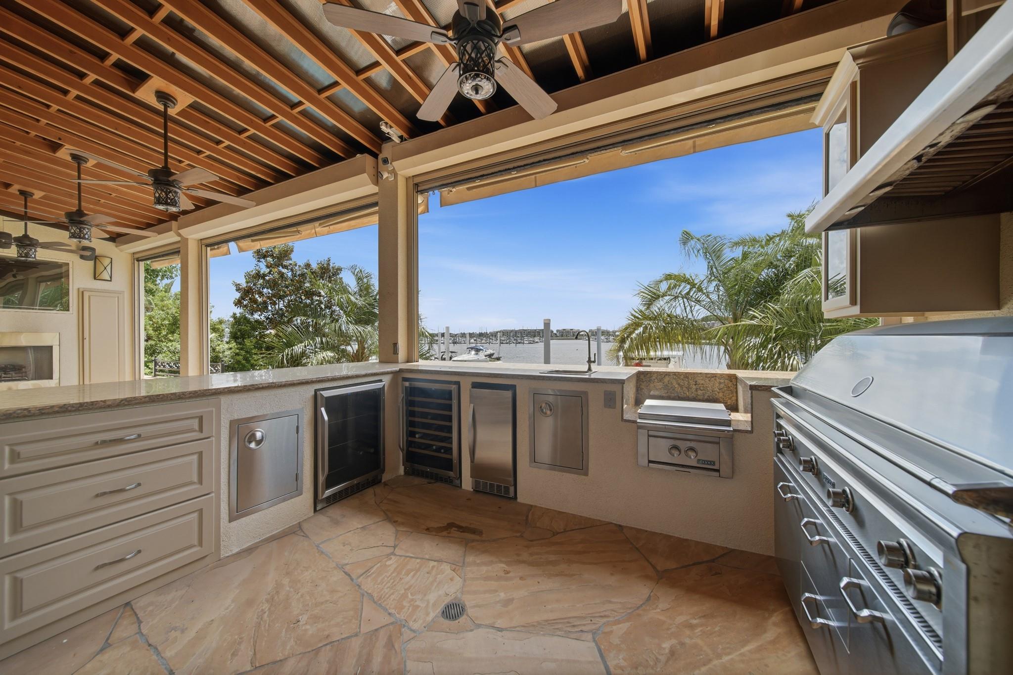1403 Oceanside Lane