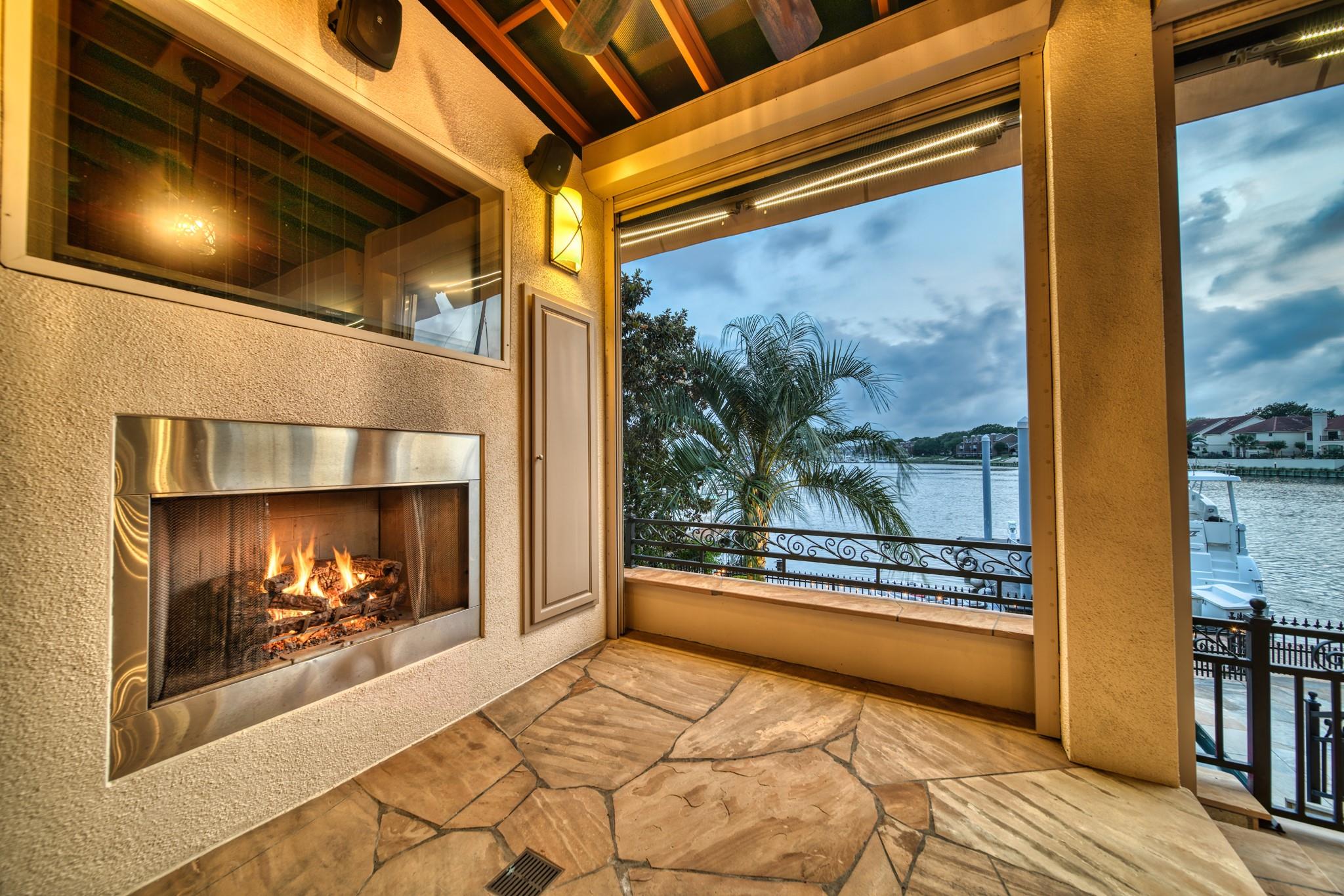 1403 Oceanside Lane