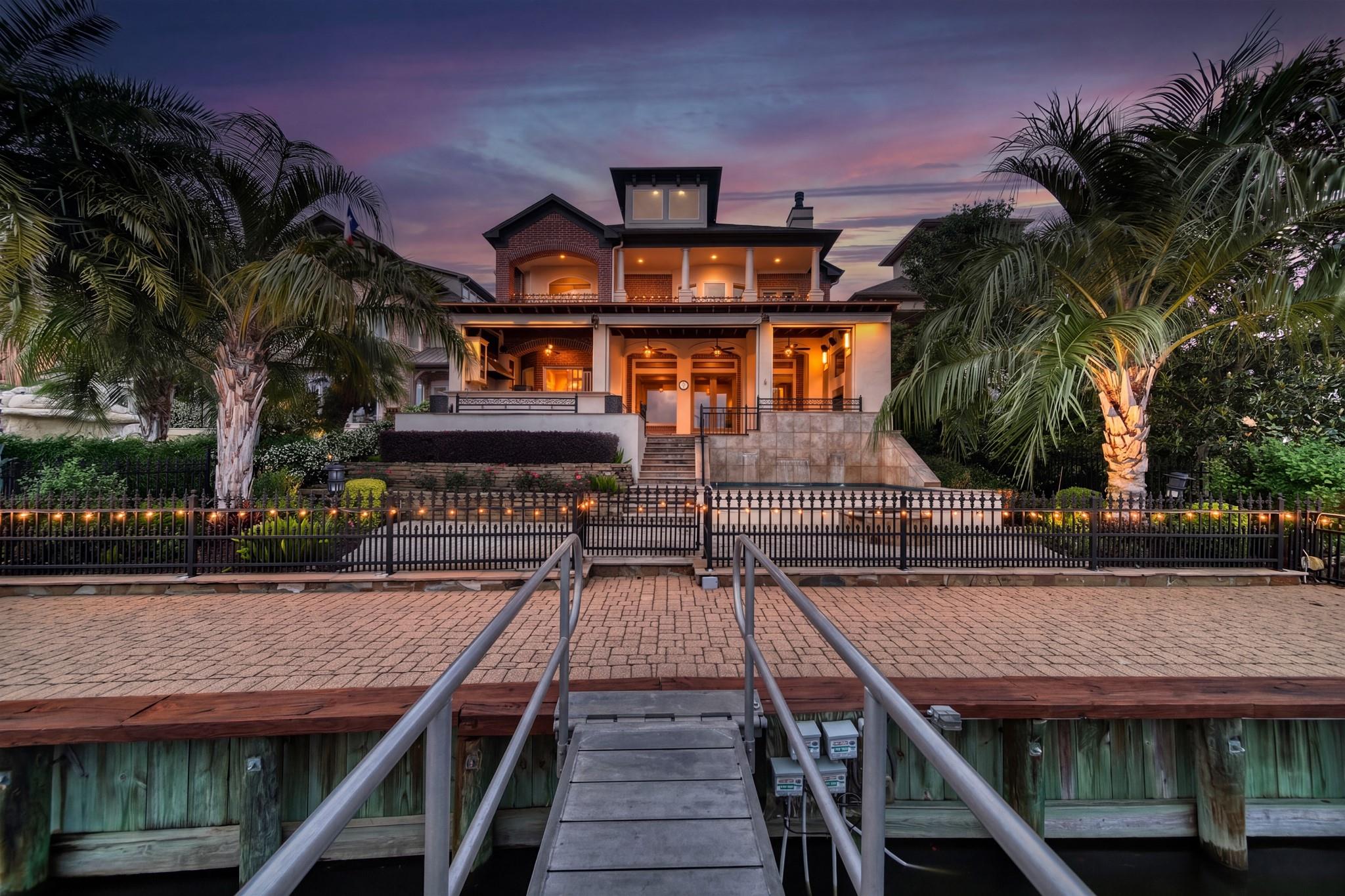 1403 Oceanside Lane