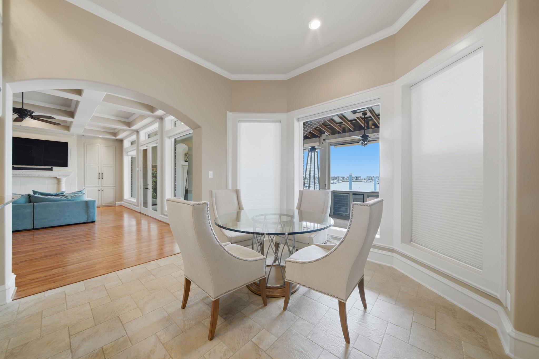 1403 Oceanside Lane