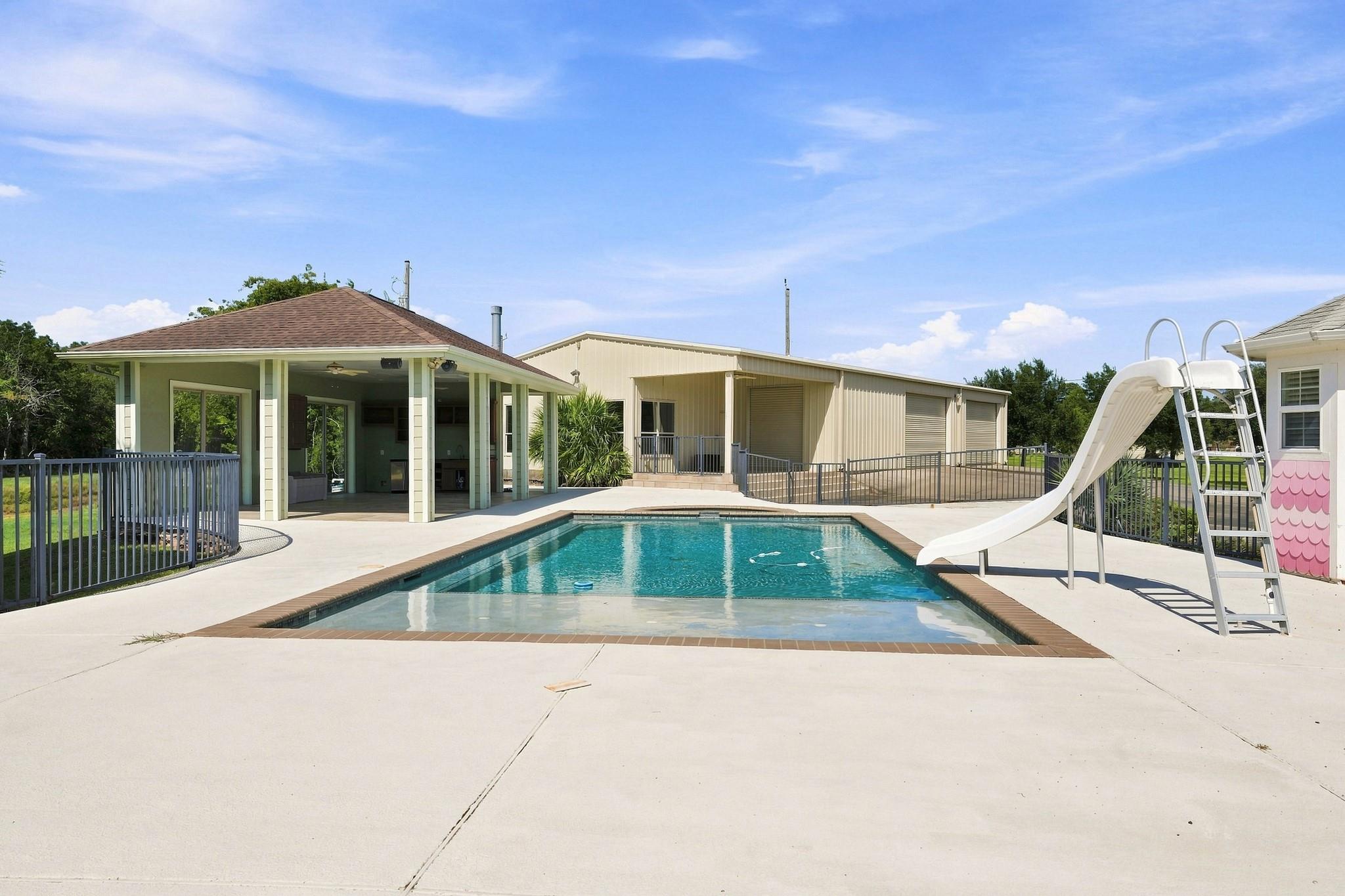 2904 Red Bluff Road