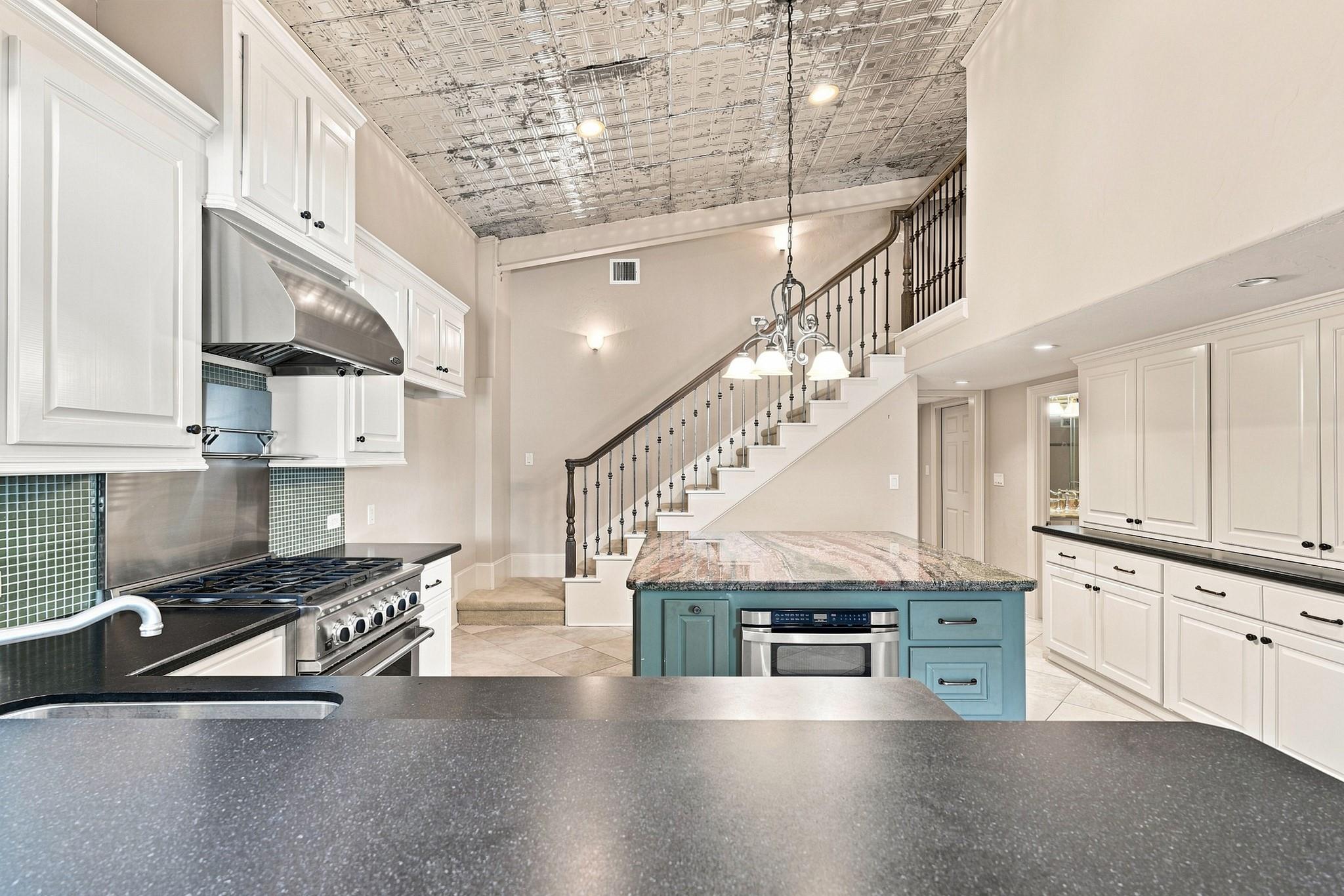 2904 Red Bluff Road