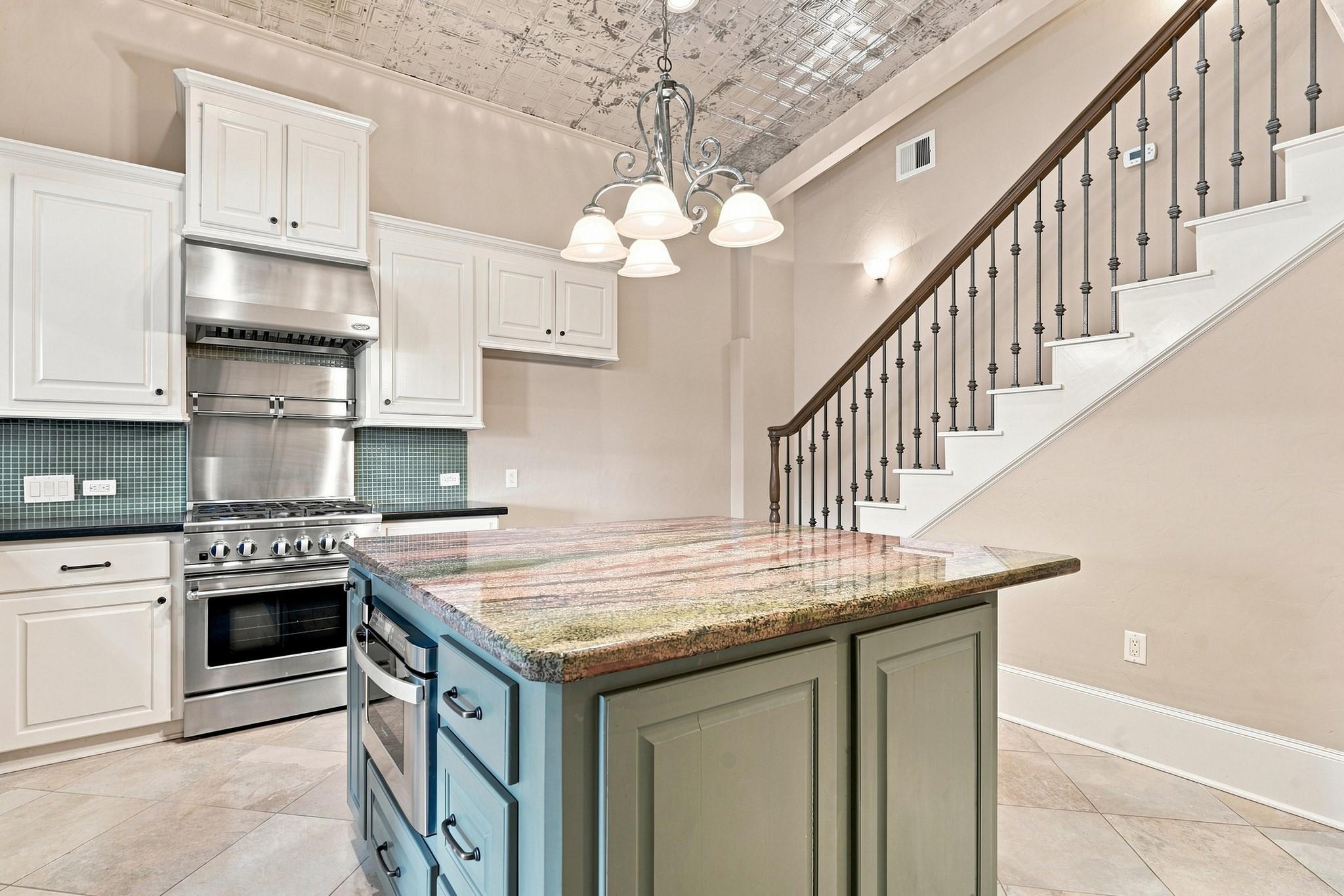 2904 Red Bluff Road