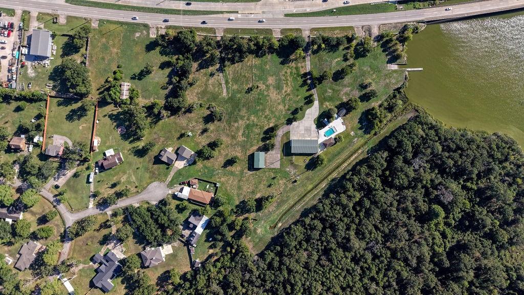 2904 Red Bluff Road