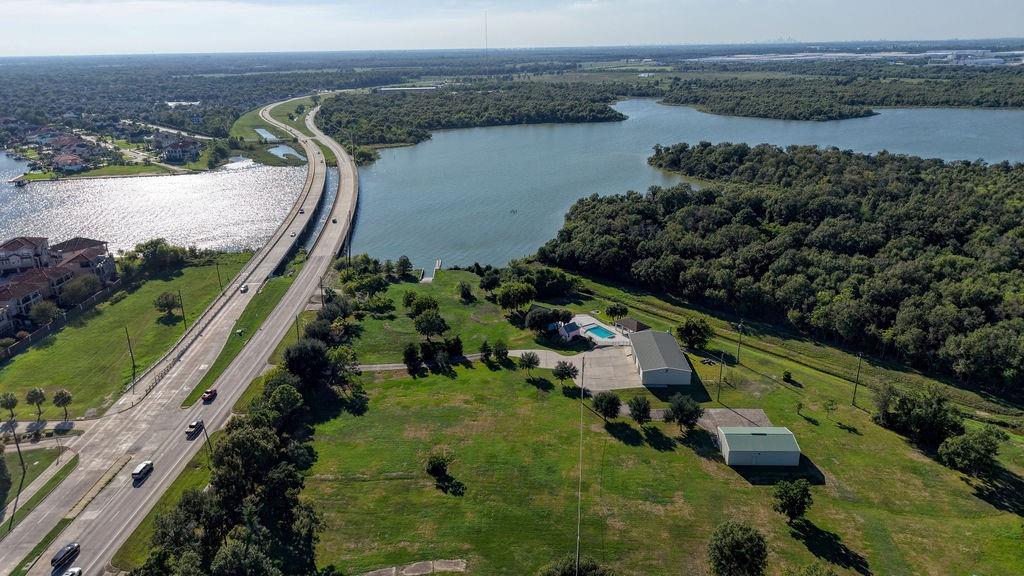2904 Red Bluff Road
