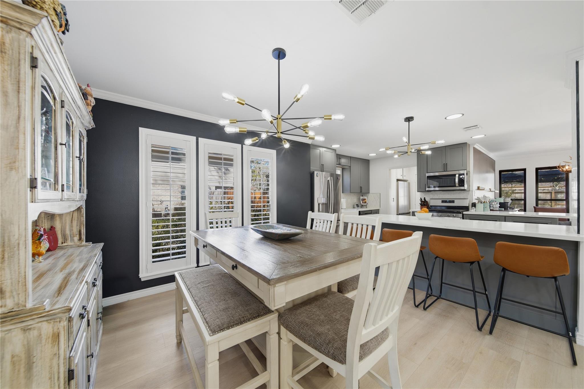 2211 Hickory Creek Drive