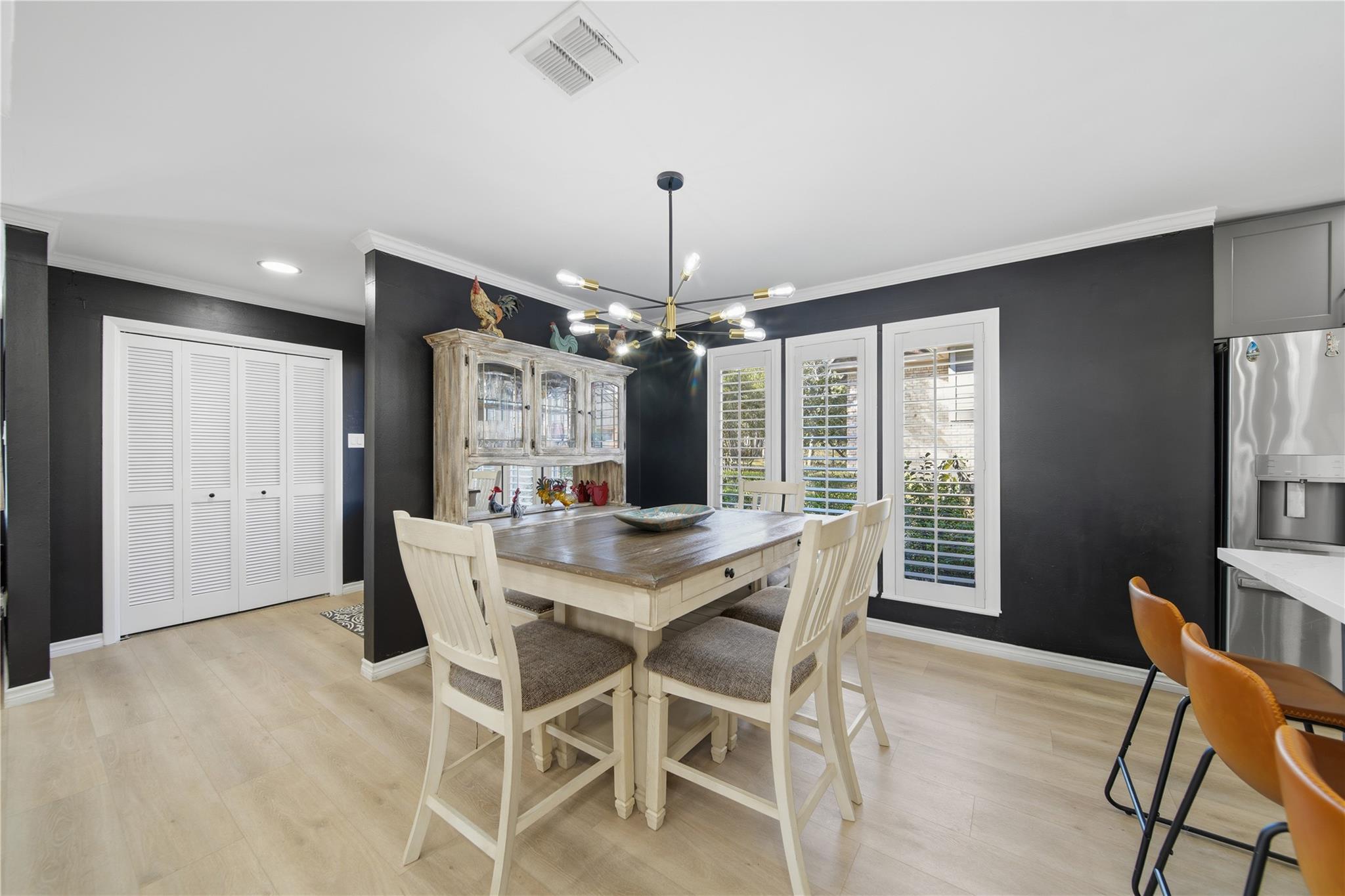 2211 Hickory Creek Drive