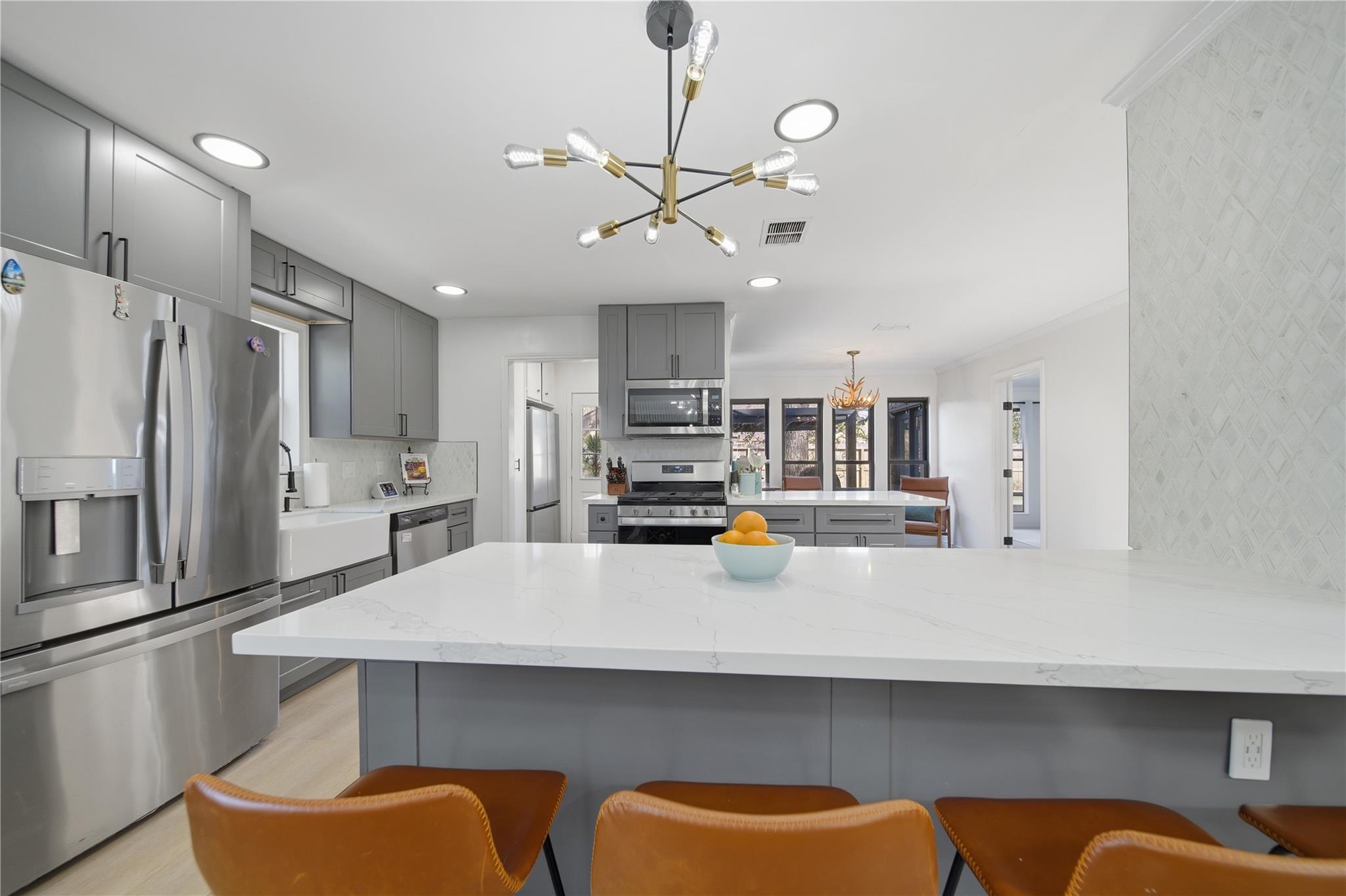 2211 Hickory Creek Drive