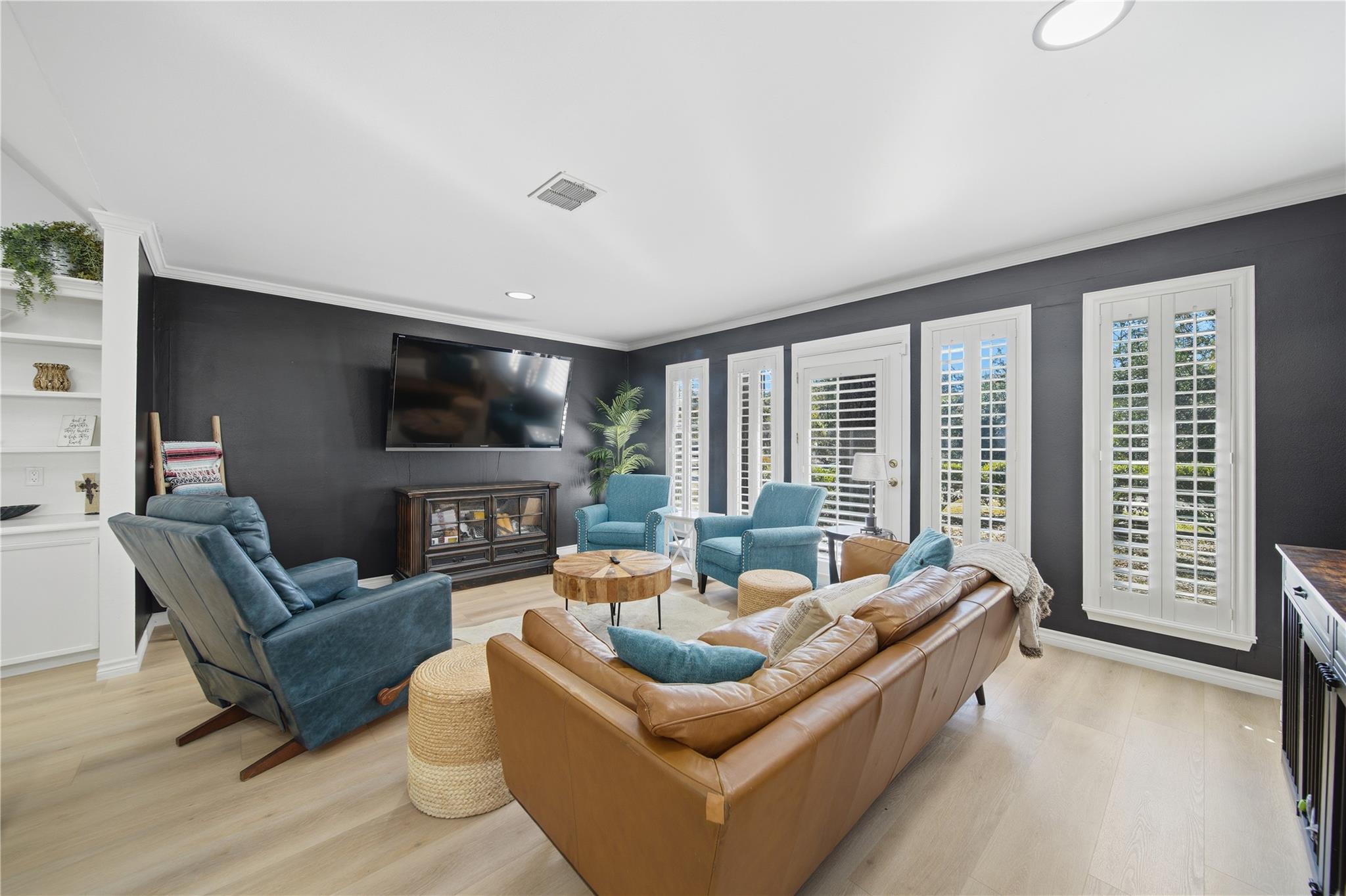 2211 Hickory Creek Drive