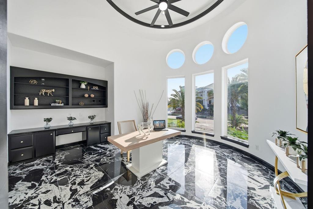 1907 Ray Shell Court