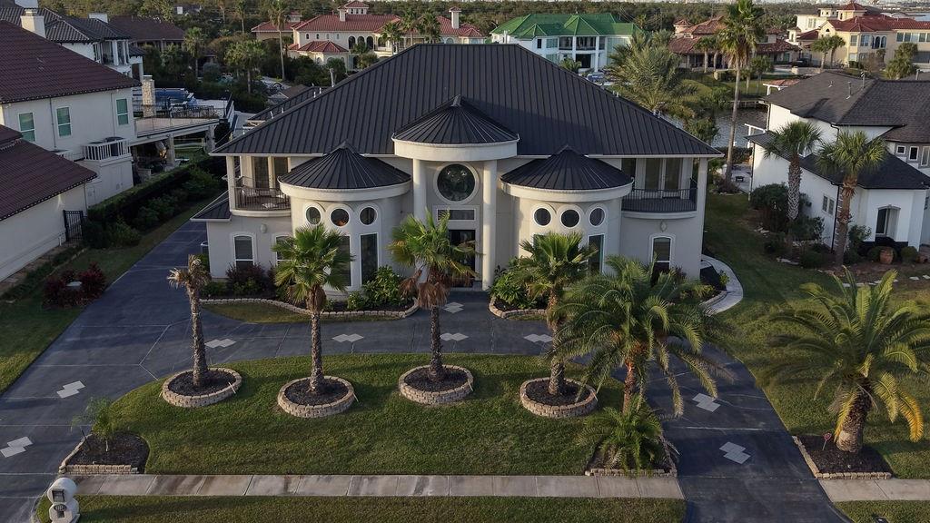 1907 Ray Shell Court