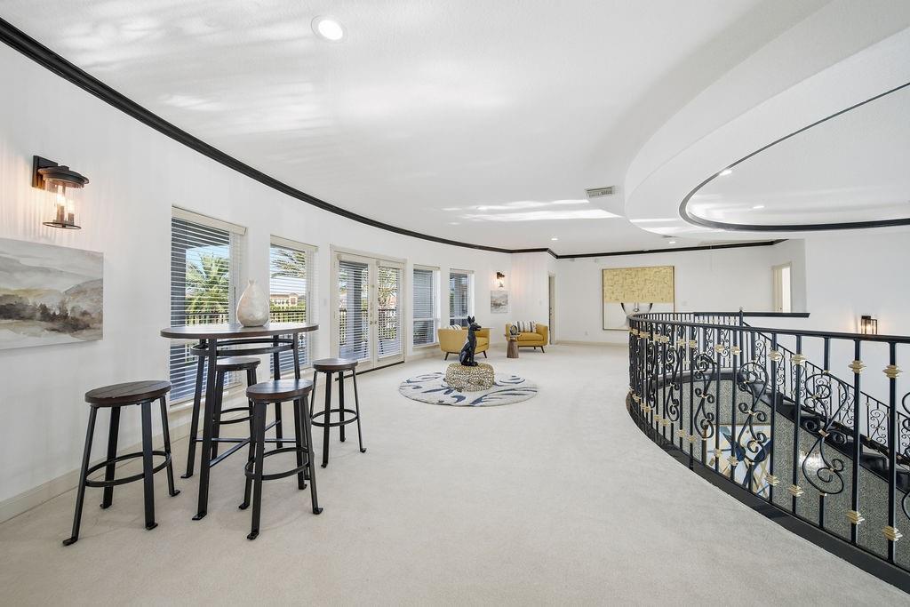 1907 Ray Shell Court