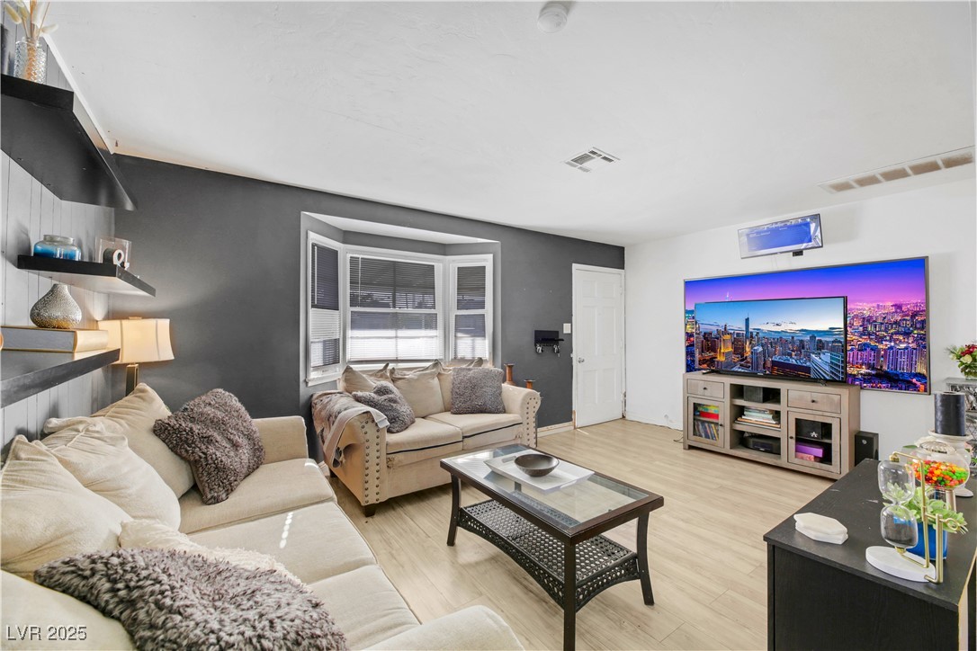 1405 East Bridger Avenue