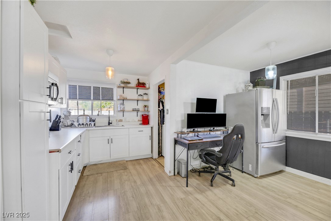 1405 East Bridger Avenue