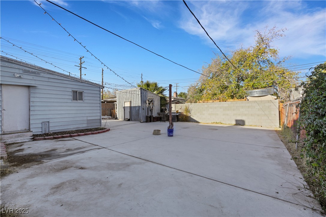 1405 East Bridger Avenue