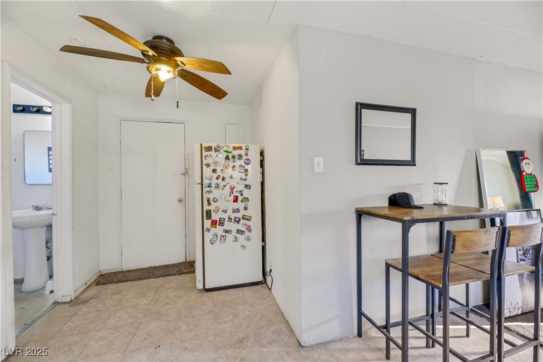 1405 East Bridger Avenue