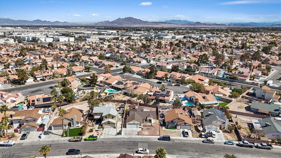 7138 Sixshooter Drive