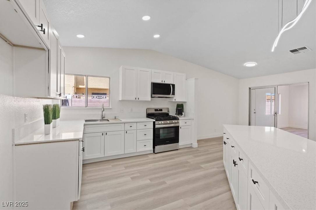 7138 Sixshooter Drive