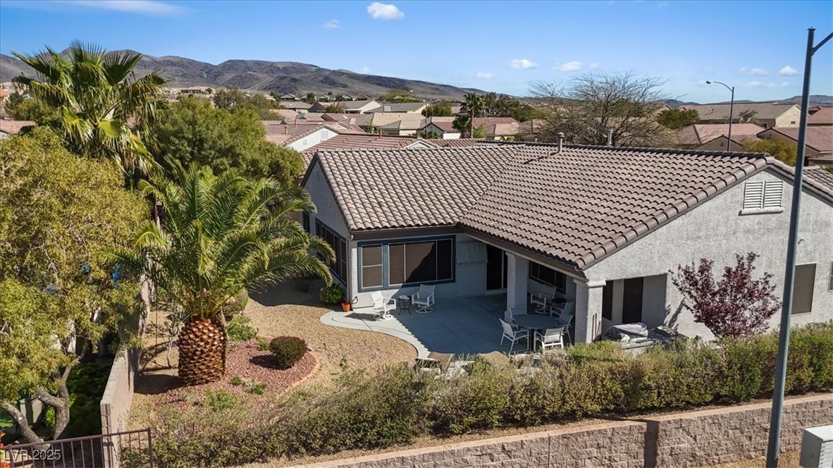 2862 Sapphire Desert Drive