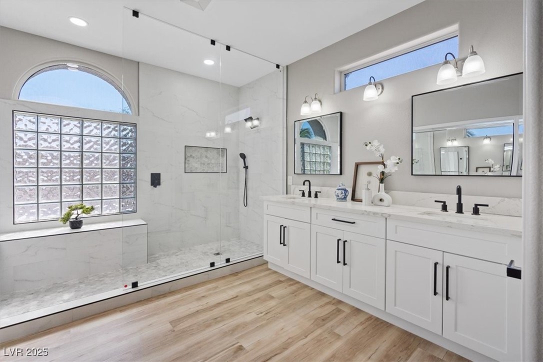 2862 Sapphire Desert Drive