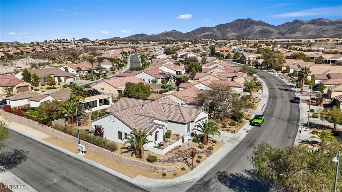 2862 Sapphire Desert Drive