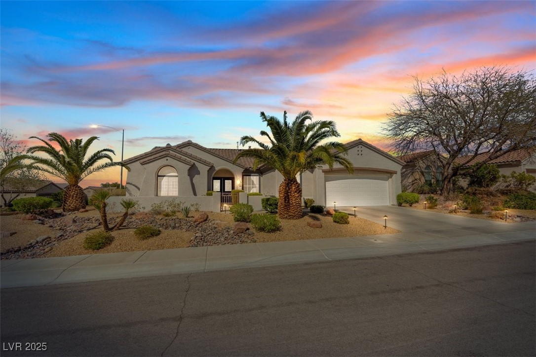 2862 Sapphire Desert Drive